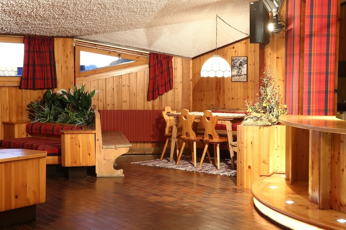 Imagen del bar/restaurante del Hotel Albergo Quarto Pirovano. Foto 2