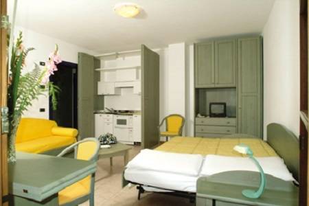 Imagen de la habitación del Hotel Albergo Residence Biancaneve. Foto 3
