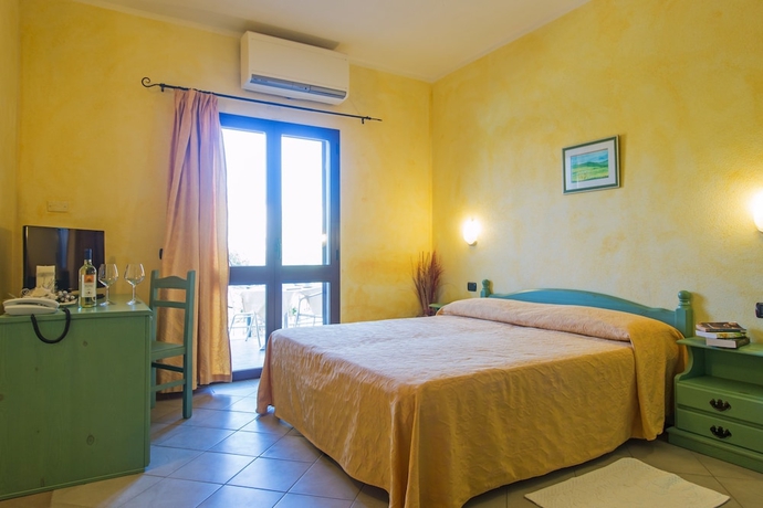 Imagen de la habitación del Hotel Albergo Residenziale Gli Ontani. Foto 14