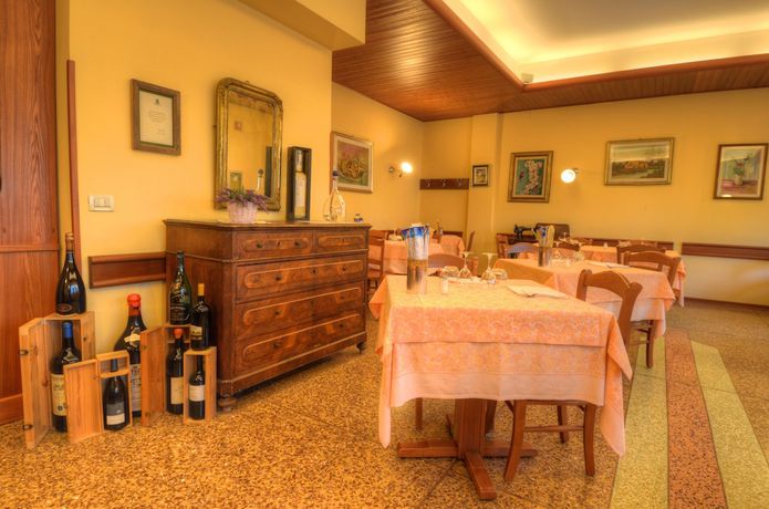 Imagen del bar/restaurante del Hotel Albergo Ristorante Alle Crosere. Foto 9