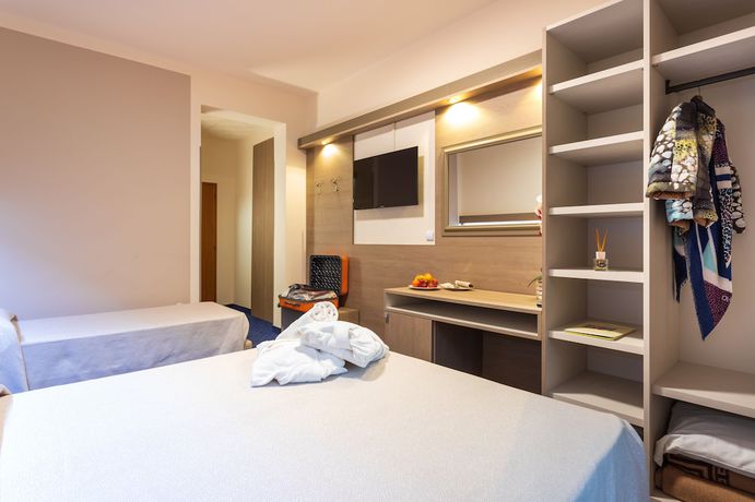 Imagen de la habitación del Hotel Albergo Ristorante Aurora. Foto 7