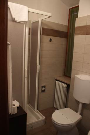 Imagen de la habitación del Hotel Albergo Ristorante Bismantova. Foto 16
