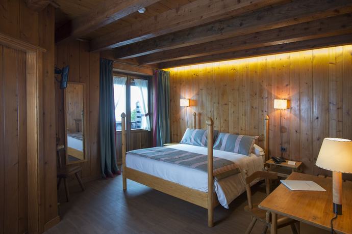 Imagen de la habitación del Hotel Albergo Ristorante Bucaneve. Foto 12