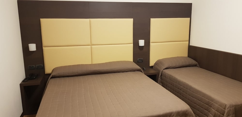 Imagen de la habitación del Hotel Albergo Ristorante Da Tonino. Foto 4