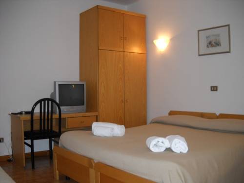 Imagen de la habitación del Hotel Albergo Ristorante Dalla Mena. Foto 4