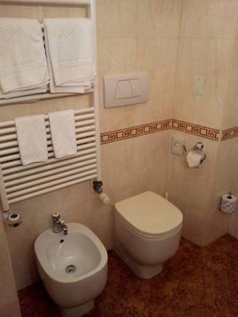 Imagen de la habitación del Hotel Albergo Ristorante Gardesana. Foto 4