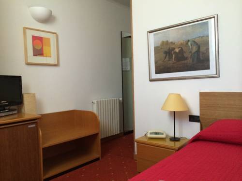 Imagen de la habitación del Hotel Albergo Ristorante Giardino. Foto 16