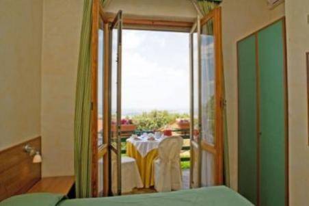 Imagen de la habitación del Hotel Albergo Ristorante Il Terziere. Foto 4