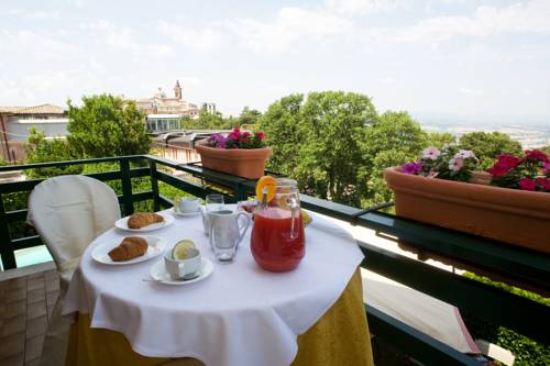 Imagen de la habitación del Hotel Albergo Ristorante Il Terziere. Foto 7
