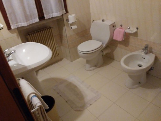 Imagen de la habitación del Hotel Albergo Ristorante La Campagnola. Foto 7