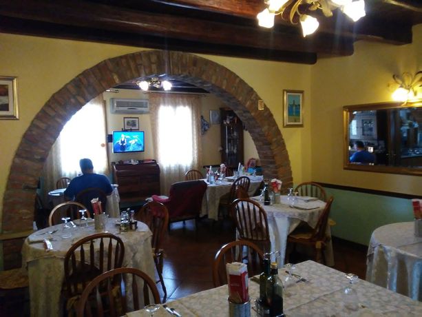 Imagen del bar/restaurante del Hotel Albergo Ristorante La Campagnola. Foto 6