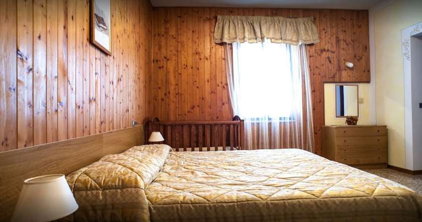 Imagen de la habitación del Hotel Albergo Ristorante La Villa. Foto 7