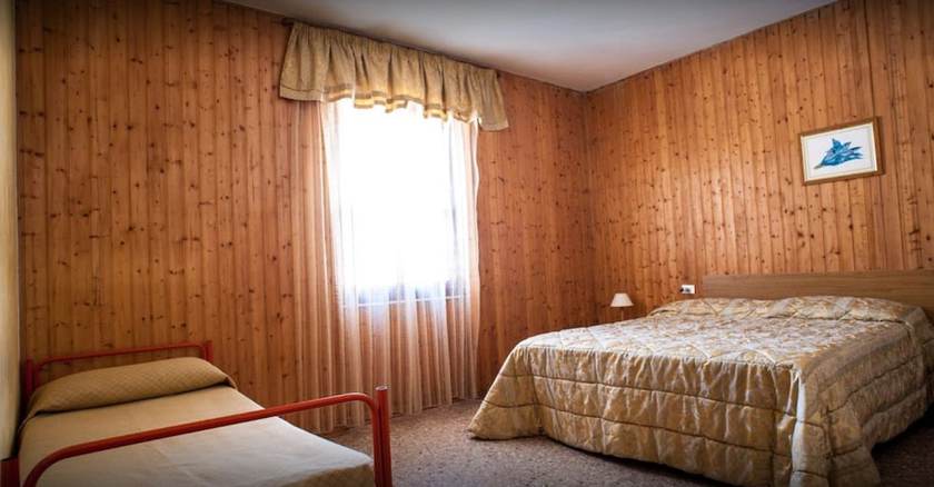 Imagen de la habitación del Hotel Albergo Ristorante La Villa. Foto 10