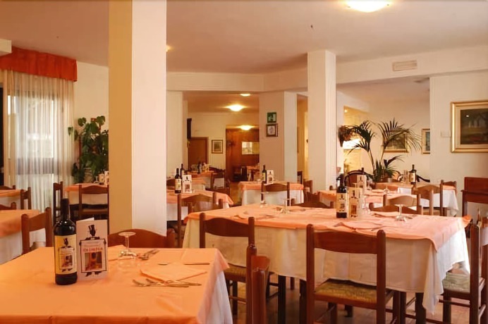 Imagen del bar/restaurante del Hotel Albergo Ristorante Olimpia. Foto 5