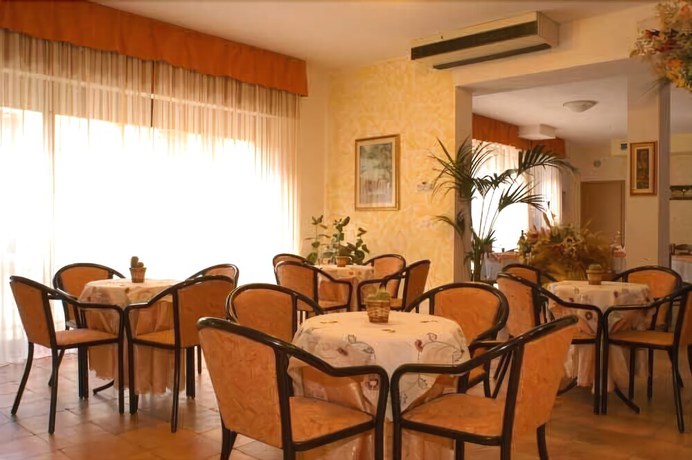 Imagen del bar/restaurante del Hotel Albergo Ristorante Olimpia. Foto 7