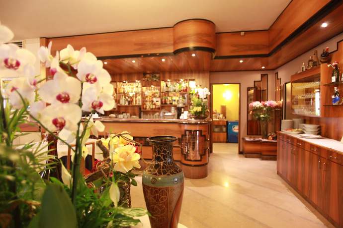 Imagen del bar/restaurante del Hotel Albergo Ristorante Papa. Foto 4