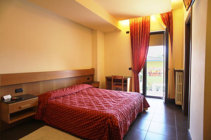 Imagen de la habitación del Hotel Albergo Ristorante Papa. Foto 9