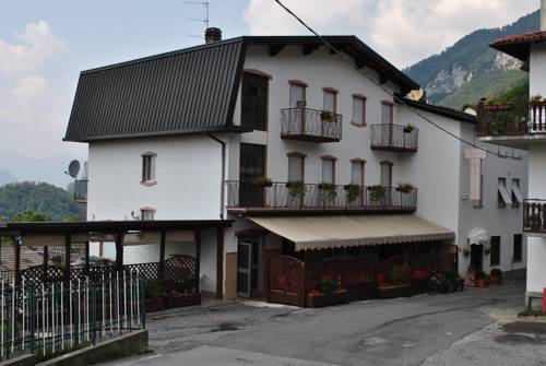 Imagen de la habitación del Hotel Albergo Ristorante Pizzeria Bellavista. Foto 2