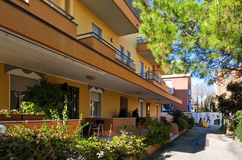 Imagen de los exteriores del Hotel Albergo Ristorante Pozzi. Foto 17