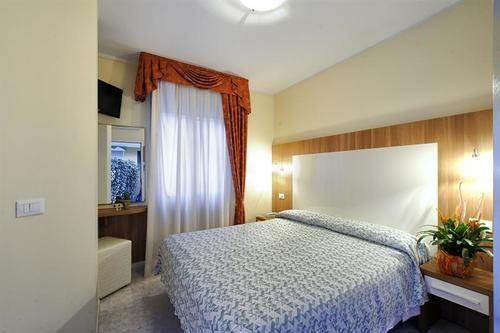 Imagen de la habitación del Hotel Albergo Ristorante Pozzi. Foto 7