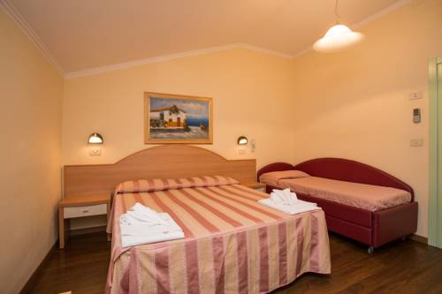 Imagen de la habitación del Hotel Albergo Ristorante Pozzi. Foto 14