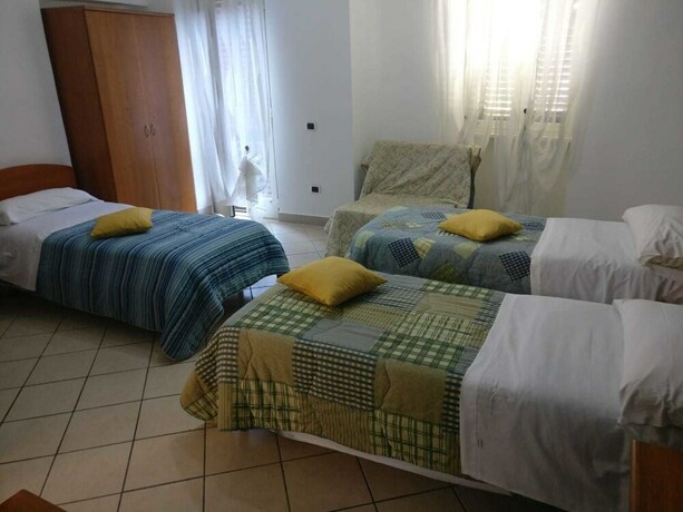 Imagen de la habitación del Hotel Albergo Ristorante San Tommaso. Foto 9