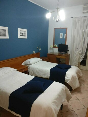 Imagen de la habitación del Hotel Albergo Ristorante San Tommaso. Foto 12