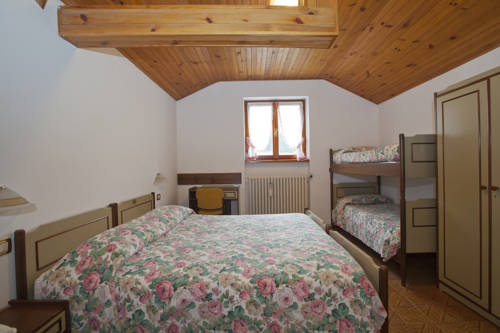 Imagen de la habitación del Hotel Albergo Ristorante Scanap&agrave;. Foto 11