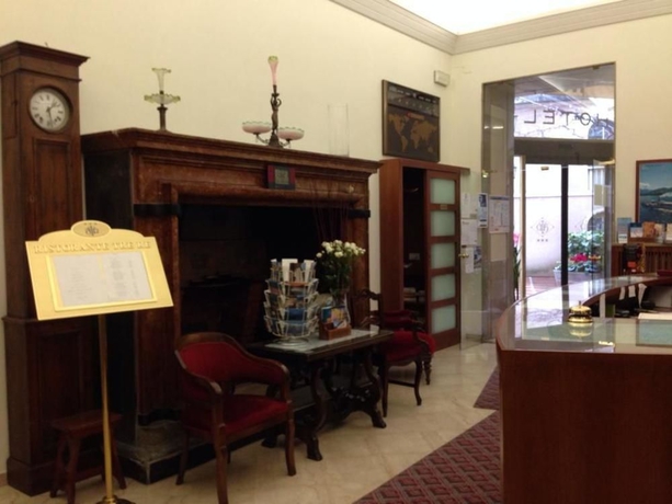 Imagen de los interiores del Hotel Albergo Ristorante Tre Re. Foto 15