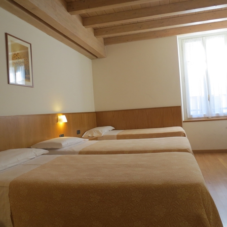 Imagen de la habitación del Hotel Albergo Ristorante Tre Re. Foto 10
