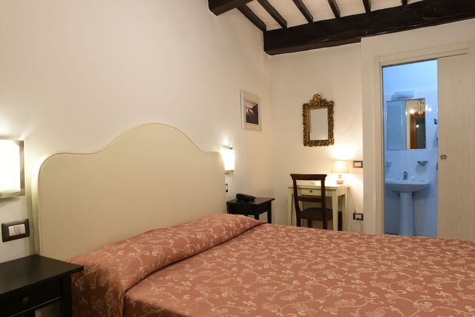 Imagen de la habitación del Hotel Albergo Ristorante Umbria. Foto 13