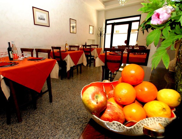 Imagen del bar/restaurante del Hotel Albergo Ristorante Umbria. Foto 5