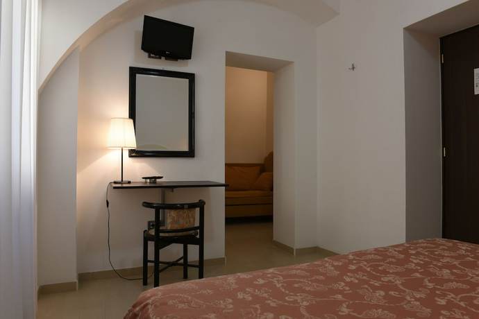 Imagen de la habitación del Hotel Albergo Ristorante Umbria. Foto 17