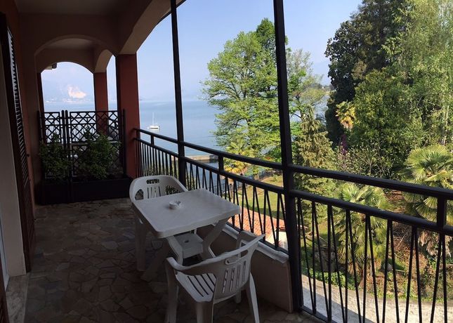 Imagen de la habitación del Hotel Albergo Riva. Foto 5