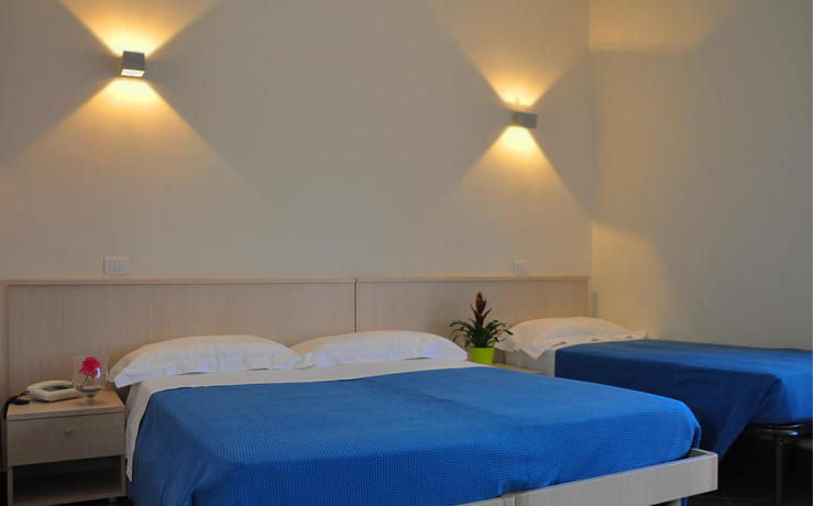 Imagen de la habitación del Hotel Albergo Riviera Spineta. Foto 7