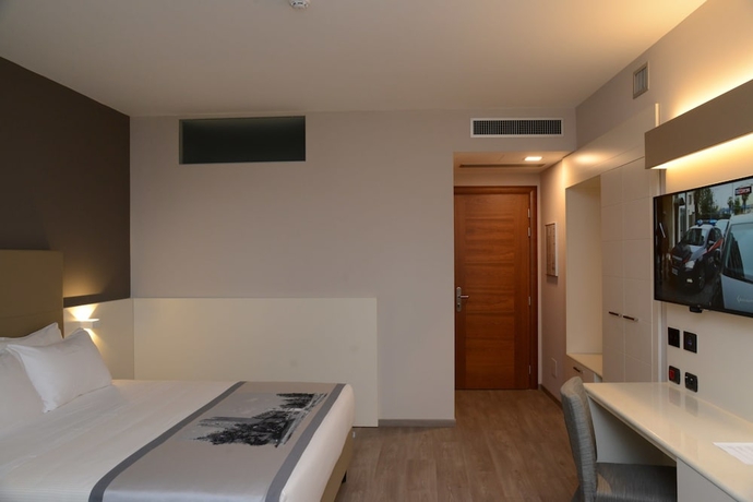 Imagen de la habitación del Hotel Albergo Roma, Bw Signature Collection. Foto 14