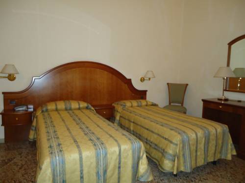 Imagen de la habitación del Hotel Albergo Roma, Casciana Terme. Foto 3