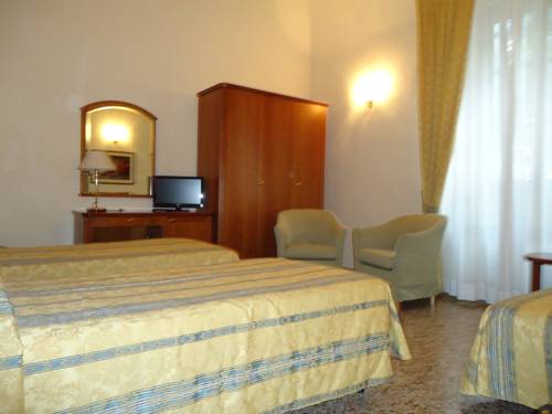 Imagen de la habitación del Hotel Albergo Roma, Casciana Terme. Foto 4