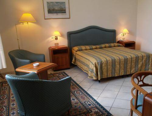 Imagen de la habitación del Hotel Albergo Roma, Casciana Terme. Foto 9