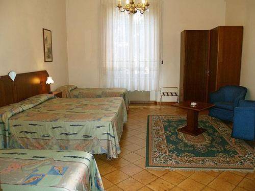 Imagen de la habitación del Hotel Albergo Roma, Casciana Terme. Foto 11