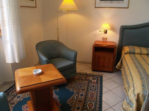 Imagen de la habitación del Hotel Albergo Roma, Casciana Terme. Foto 13