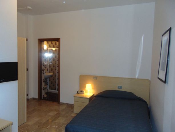 Imagen de la habitación del Hotel Albergo Rossana. Foto 9