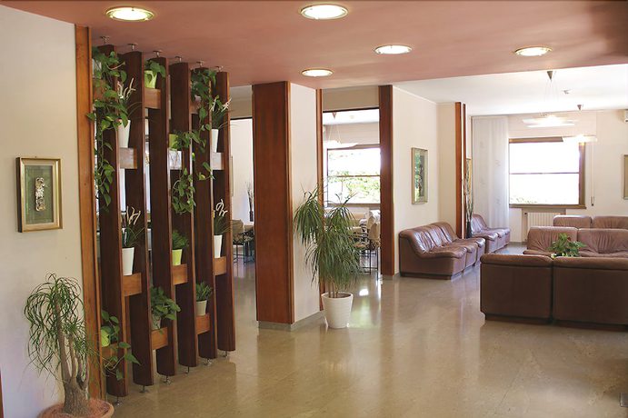 Imagen de los interiores del Hotel Albergo Rossana. Foto 18