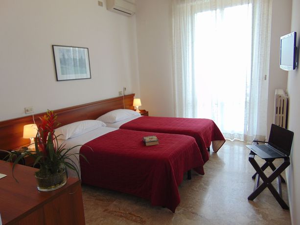 Imagen de la habitación del Hotel Albergo Rossana. Foto 12