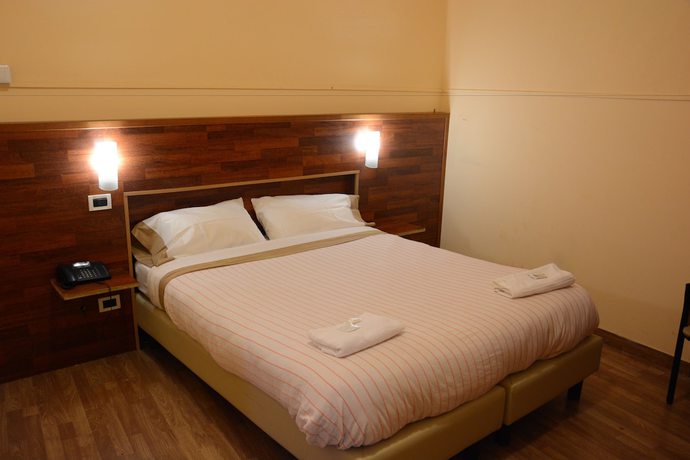 Imagen de la habitación del Hotel Albergo Royal. Foto 6