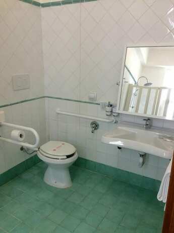 Imagen de la habitación del Hotel Albergo San Carlo. Foto 30