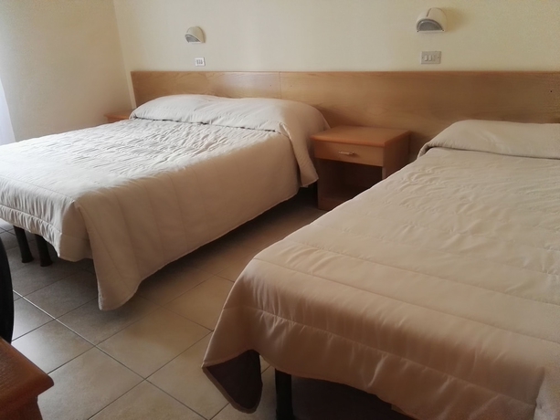 Imagen de la habitación del Hotel Albergo San Giorgio. Foto 13