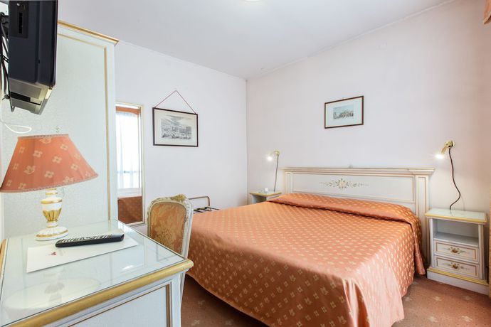 Imagen de la habitación del Hotel Albergo San Marco. Foto 9