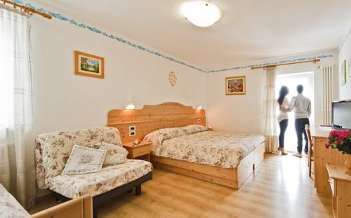 Imagen de la habitación del Hotel Albergo San Rocco. Foto 9