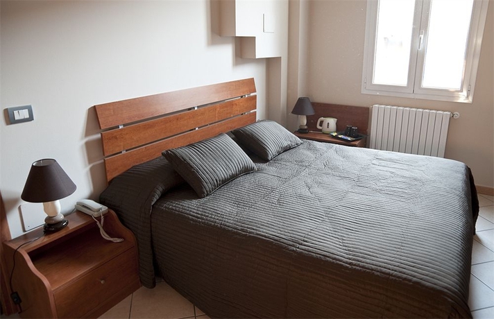 Imagen de la habitación del Hotel Albergo San Romano. Foto 5